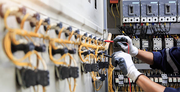 Professional Electrician technician working in Amelia, OH